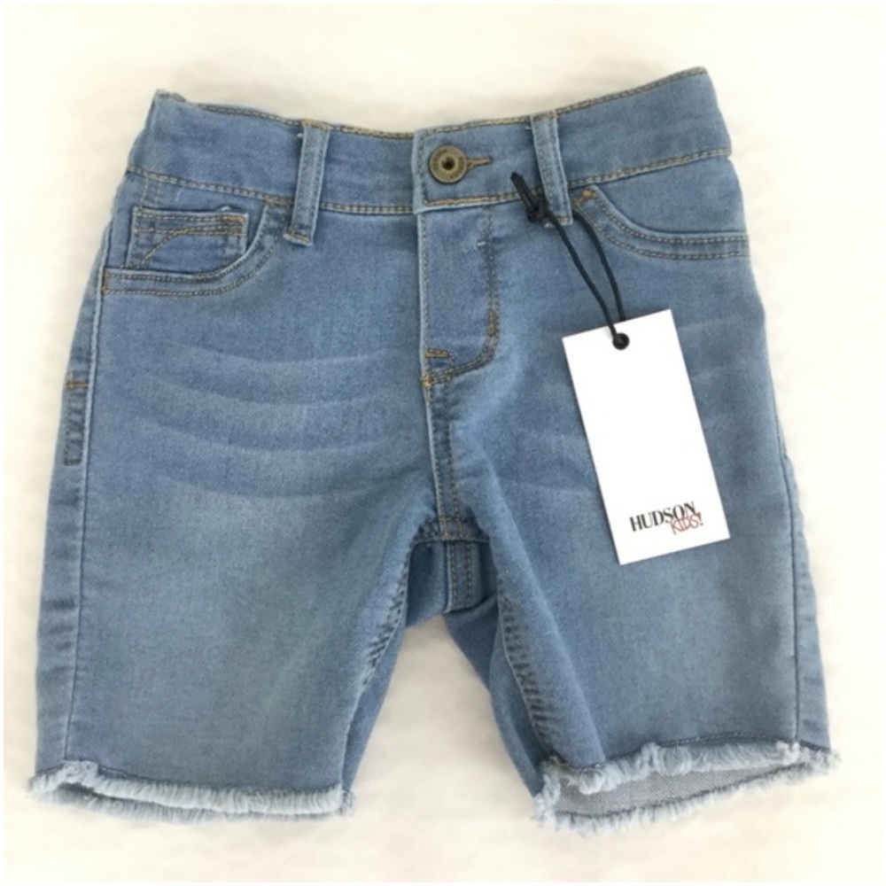 Kids NWT Hudson Frayed Hem Shorts Size 24 Months